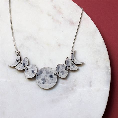 Moon Magic Jewelry and Lunar Phases: How They Interact